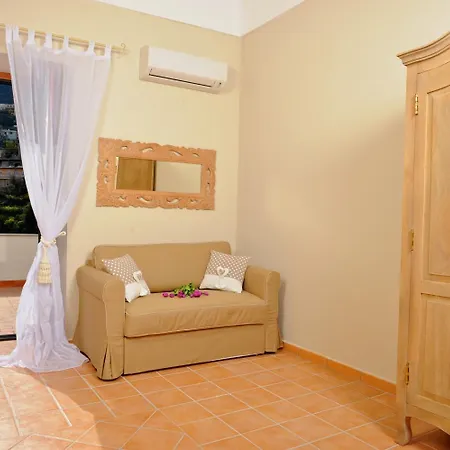 Maison Liparlati 2*