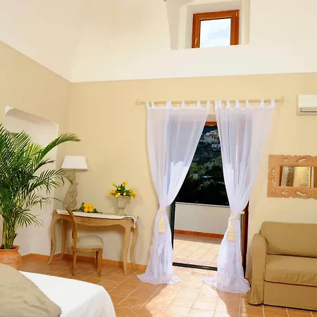 Maison Liparlati Szálloda Positano