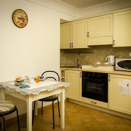 Szálloda Maison Liparlati